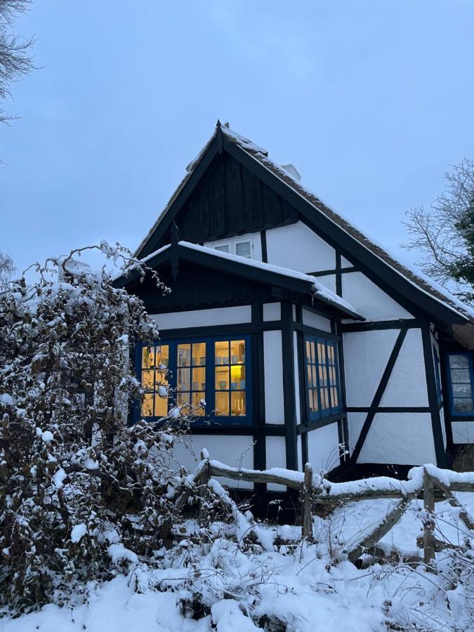 Vaerelser I Historisk Hus Med Sjael Og Atmosfaere Helsinge Екстер'єр фото
