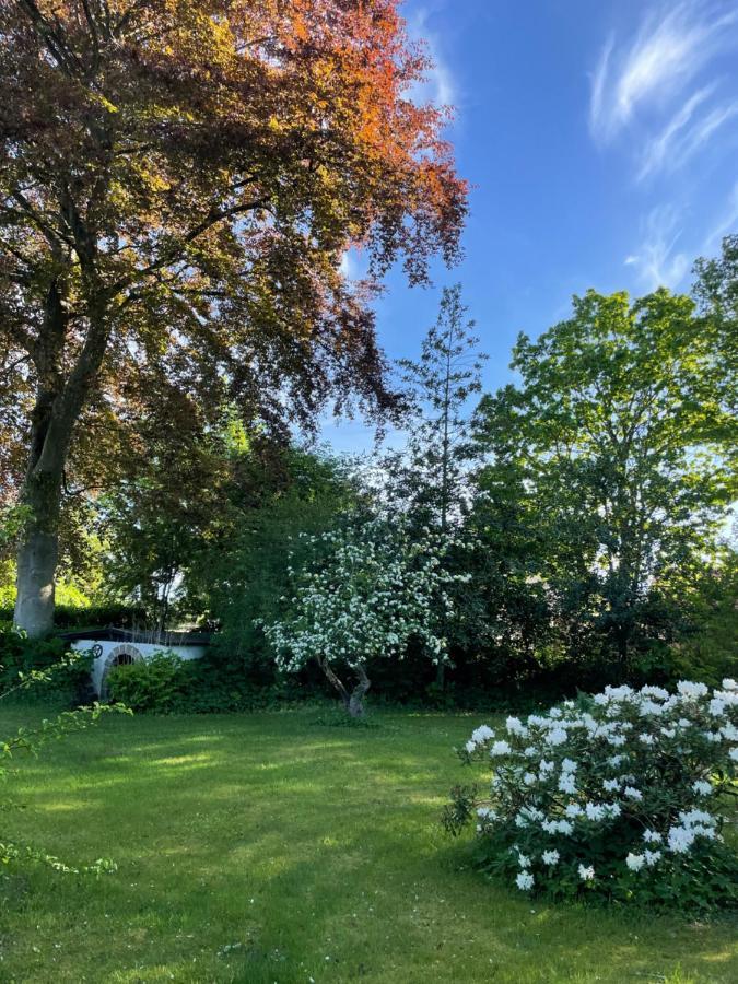 Vaerelser I Historisk Hus Med Sjael Og Atmosfaere Helsinge Екстер'єр фото